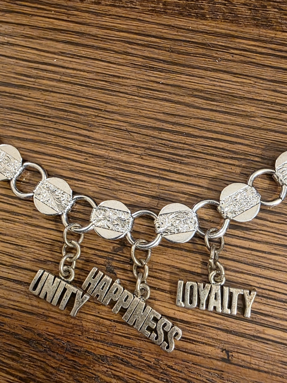 Vintage Sarah Coventry Inspirational Charm Bracelet Word Charms Silver Tone 7"